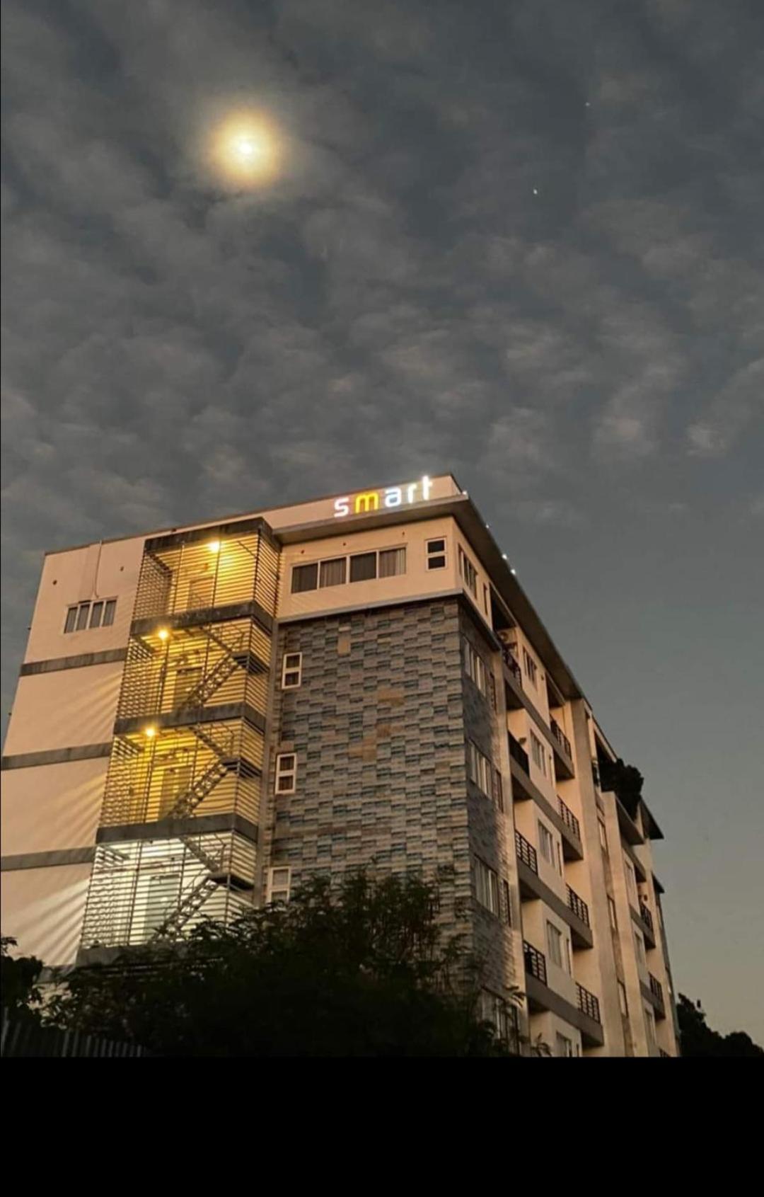 Smart Condominium Bldg, Cagayan De Oro City ภายนอก รูปภาพ