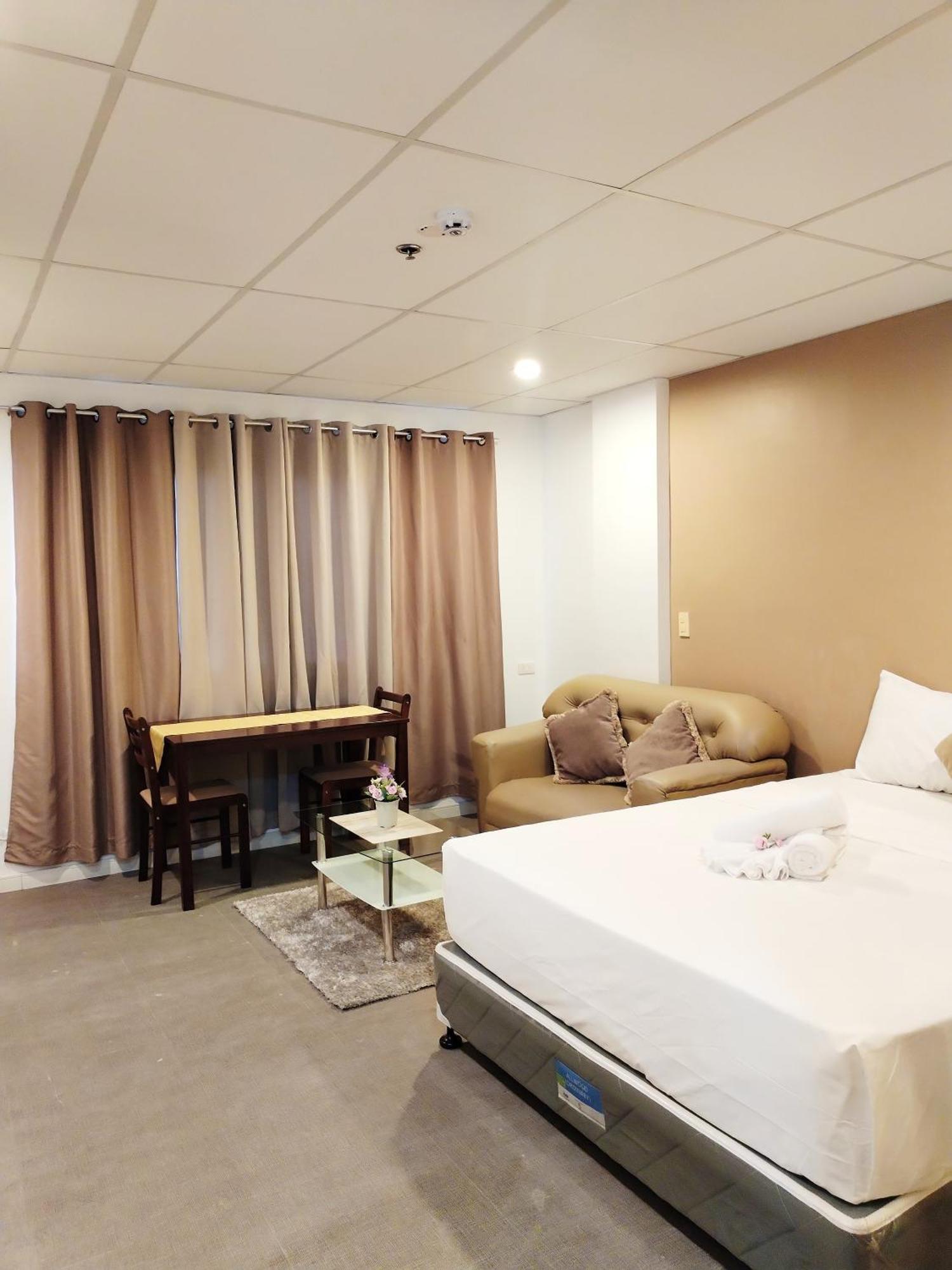 Smart Condominium Bldg, Cagayan De Oro City ภายนอก รูปภาพ
